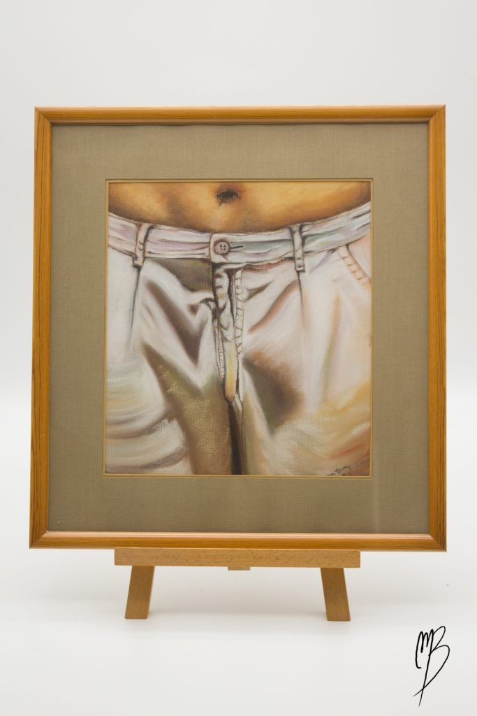 Peintures pastel sec d'une vue serrée sur le nombril d'un homme son short blanc écru à la braguette marquée