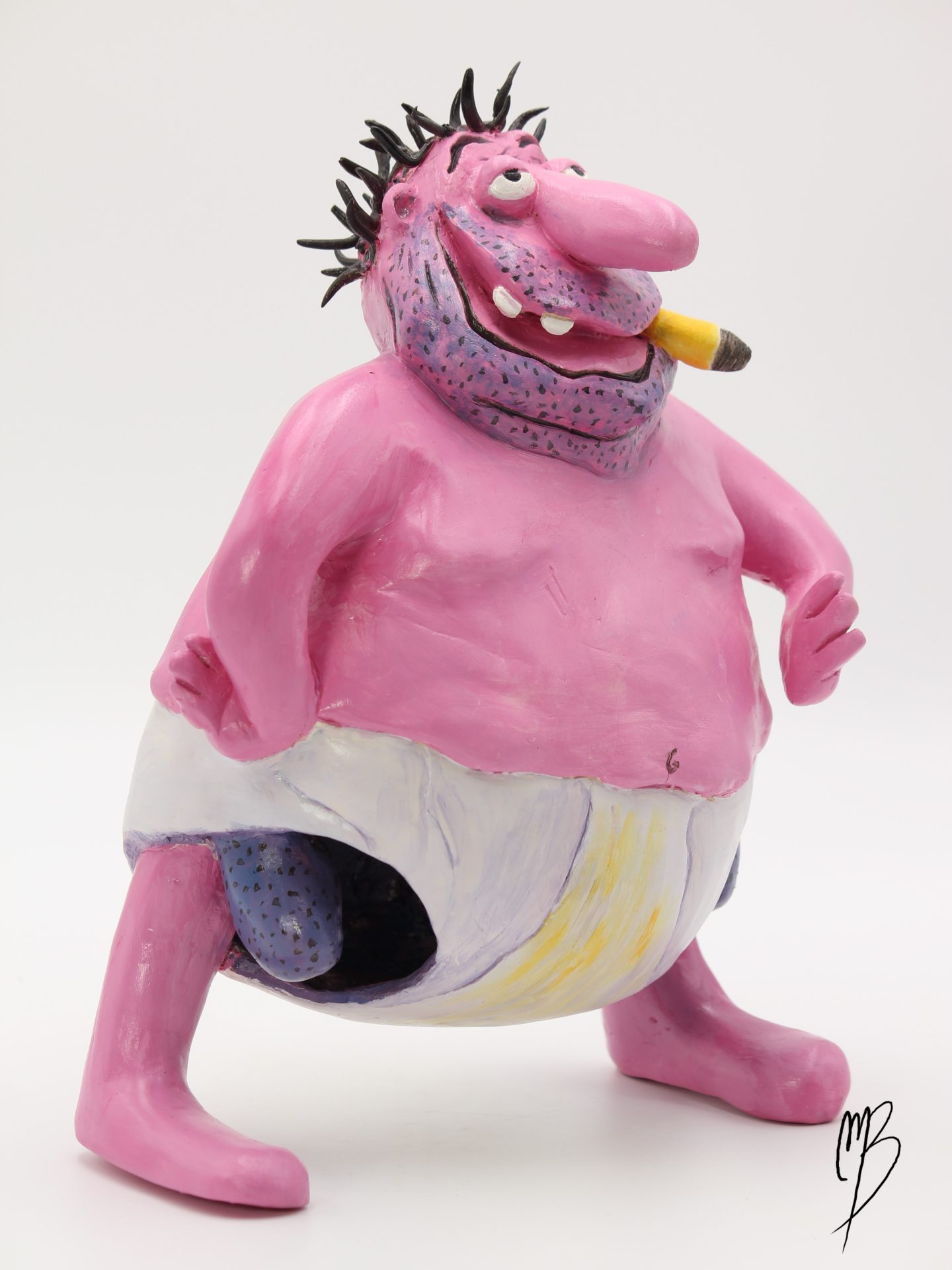 Sculptures. Bande dessinée. Gros Dégueulasse en caleçon debout campé sur ses pieds en terre cuite recouverte de peinture acrylique vernie
